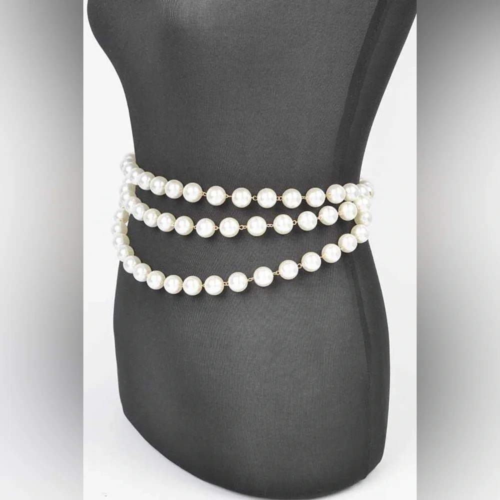 Gold Metal & Pearl Layer Statement Adjustable Chain Belt